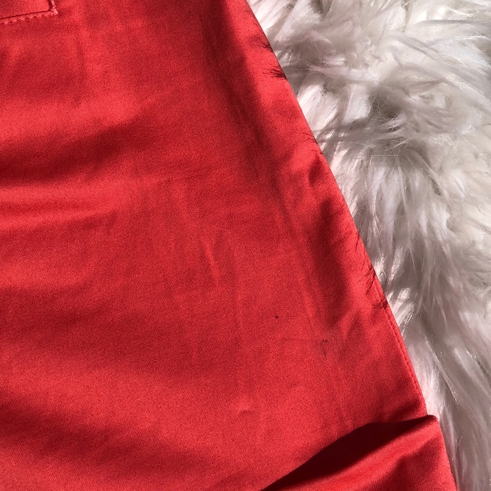 Express hot pink editor shorts - Picture 3 of 5